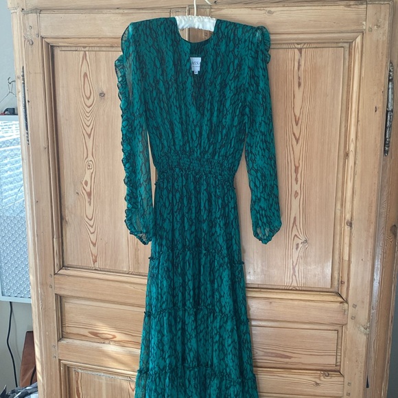 MISA Hadeya Tiered Maxi Dress - Picture 6 of 7